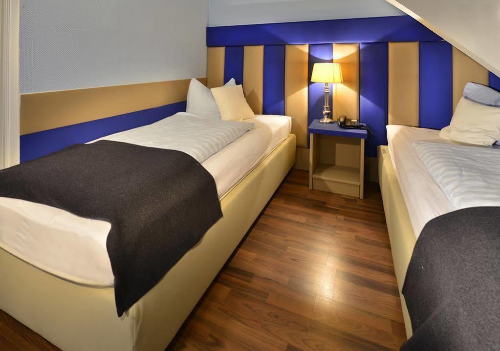 Hotel Am Wehrhahn Dusseldorf